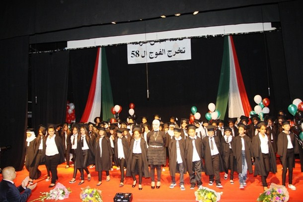 بالفيديو: مدرسة حسن عرفة الابتدائية تحتفل بتخريج 89 طالباً ضمن فوجها الـ58 